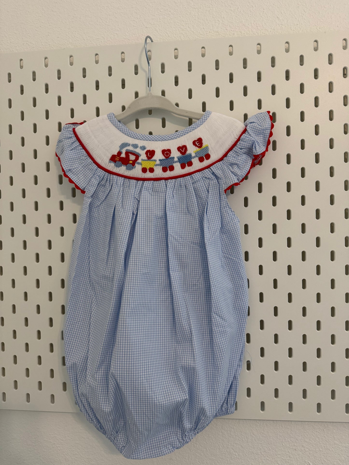 SMOCKED VALENTINE TRAIN BUBBLE